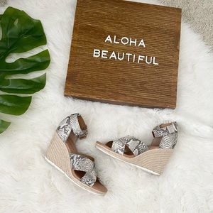Treasure & Bond Snakeskin Wedges